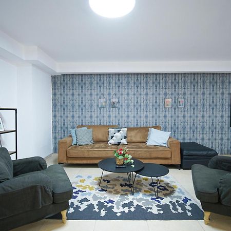 Harav Kuk Modern Apartment By Nimizz Jerusalem Exterior photo